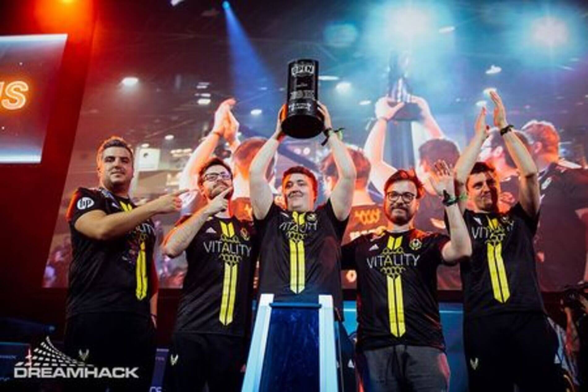 Team Vitality здобула перемогу над NAVI у фіналі IEM Cologne 2024 з CS2