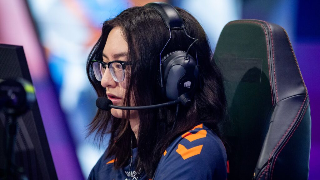Заява Riot щодо звинувачення флуоресцентного