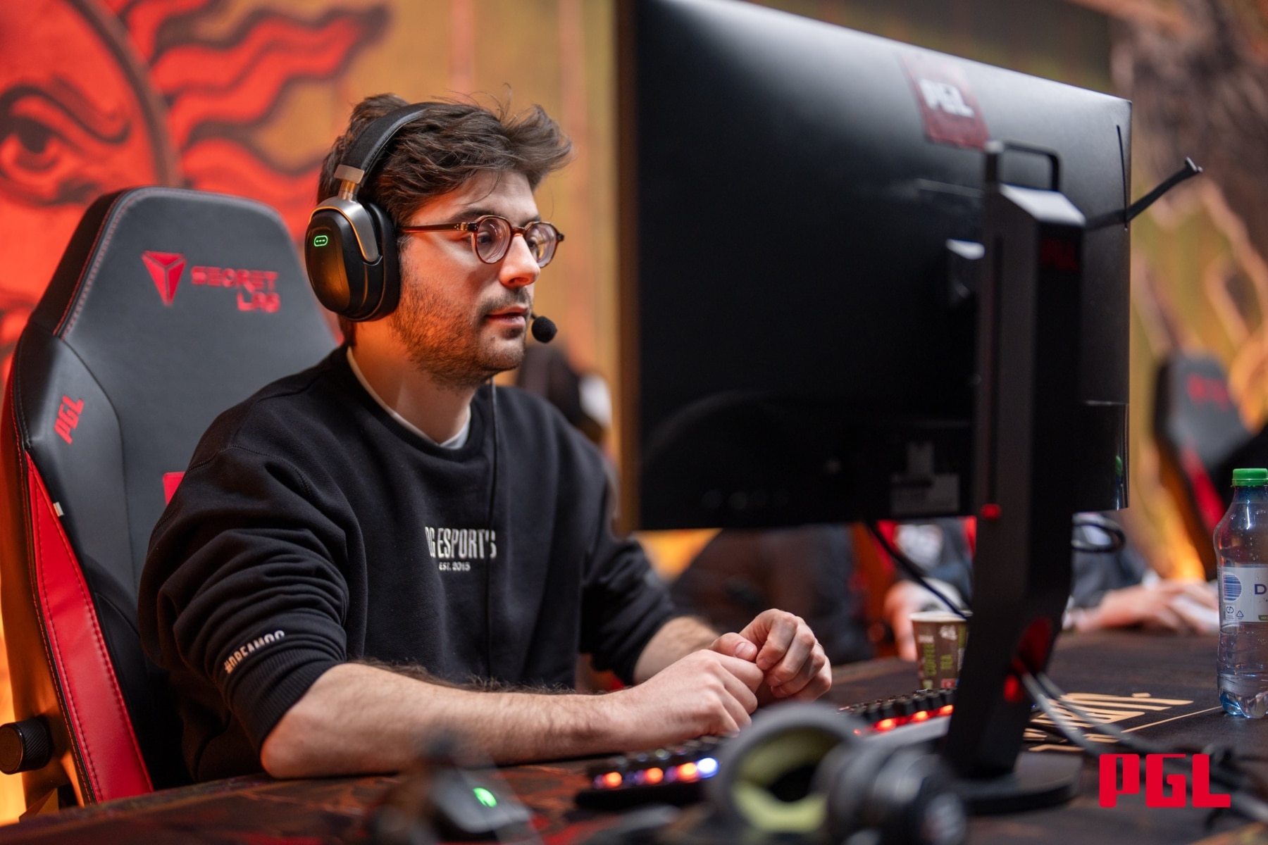 Співзасновник OG Esports Ceb залишає Dota 2, щоб зосередитися на ролі в MLBB