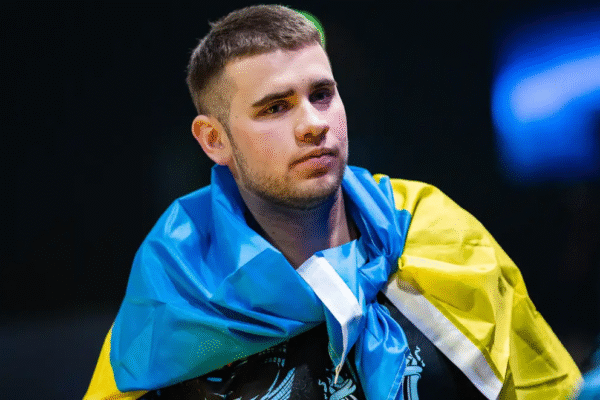 Українські команди і їхні результати на турнірах