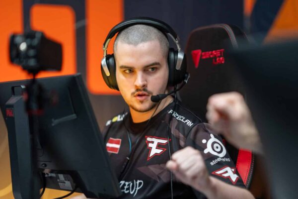 Брокі повертається до основного складу FaZe Clan
