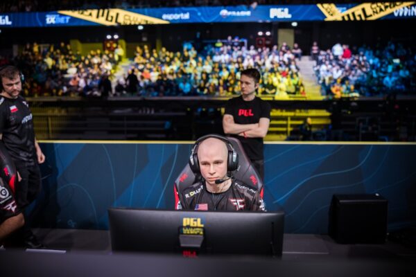 EliGE повертається до Team Liquid