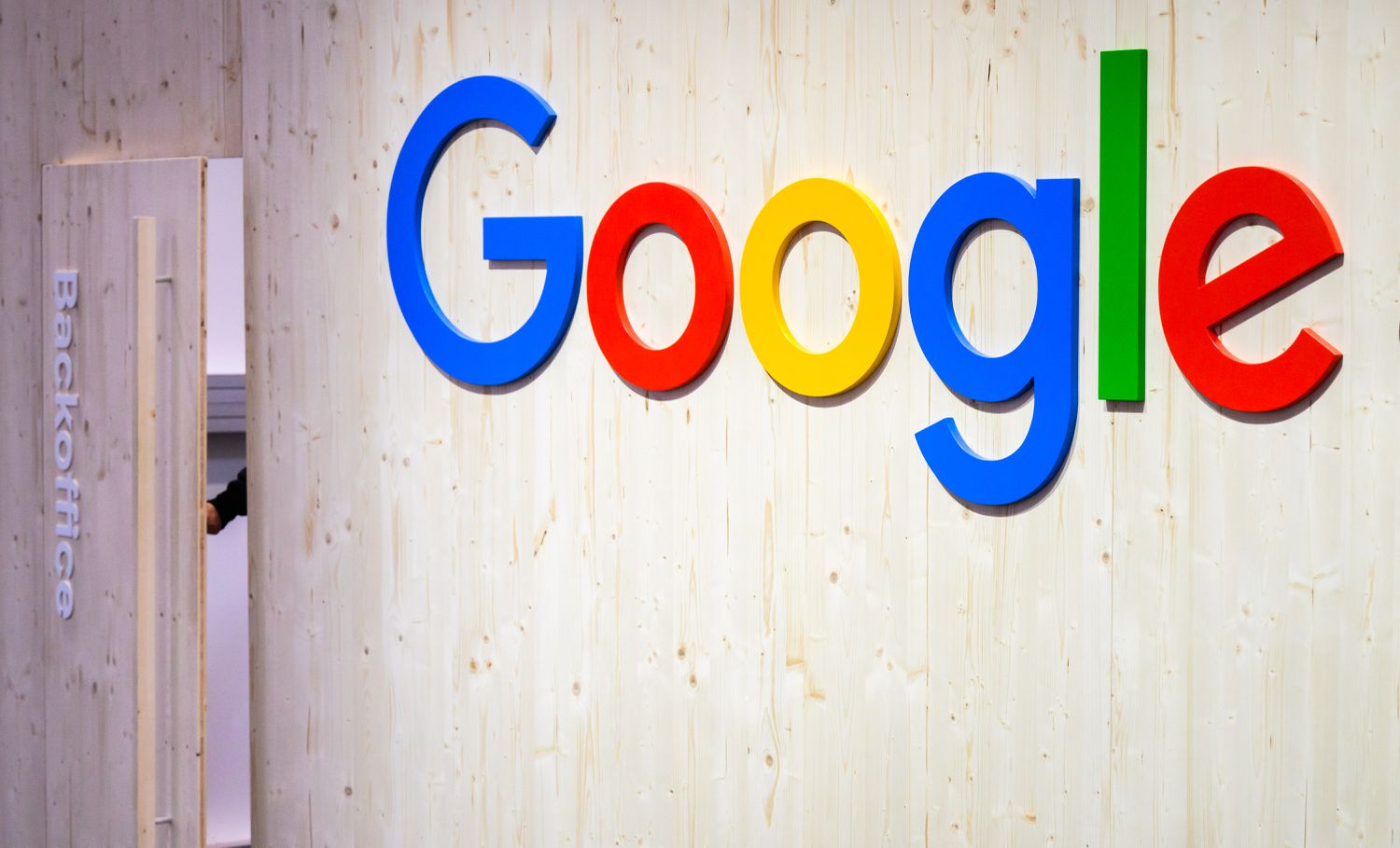Google виявляє адаптивне шкідливе програмне забезпечення, яке самостійно переписує себе за допомогою штучного інтелекту