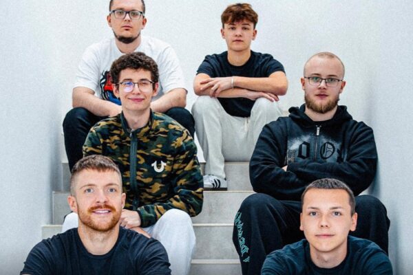 Організація Wildcard проводить суттєві кадрові зміни: на лаву запасних посадили всіх гравців