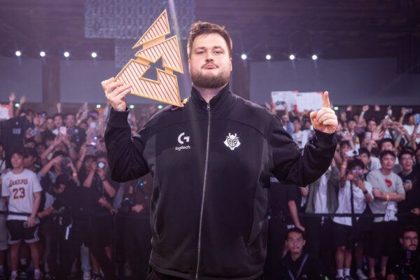Snax повертається до GamerLegion