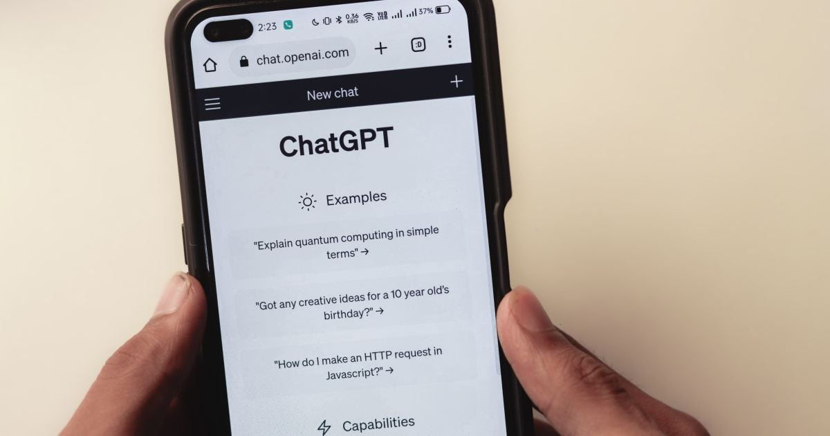 Реклама OpenAI в ChatGPT сигналізує про зміну в діалоговій рекламі