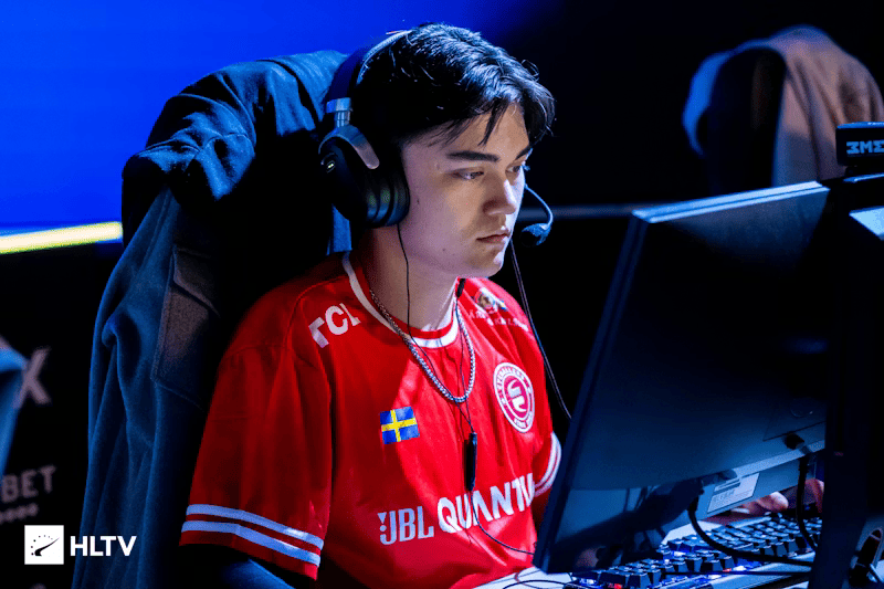 До складу 100 Thieves доєдналися двоє гравців