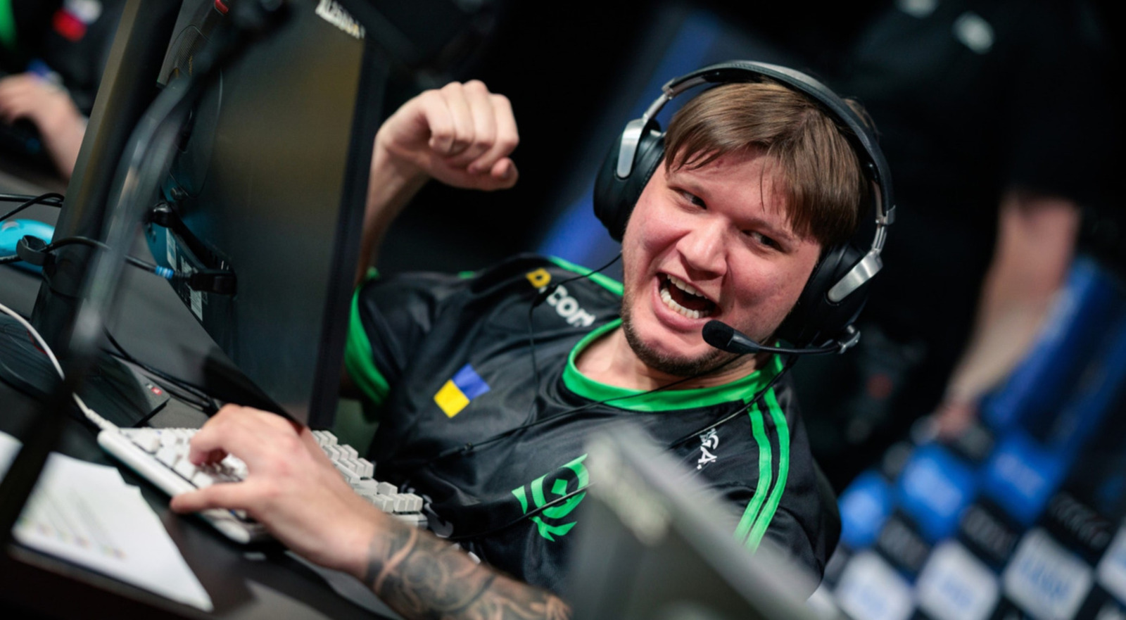Команди поділені на групи Parken Challenger: де зіграє s1mple