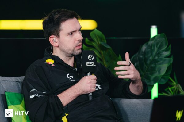 B1ad3 висловив думку ігрову форму NAVI на ESL Pro League