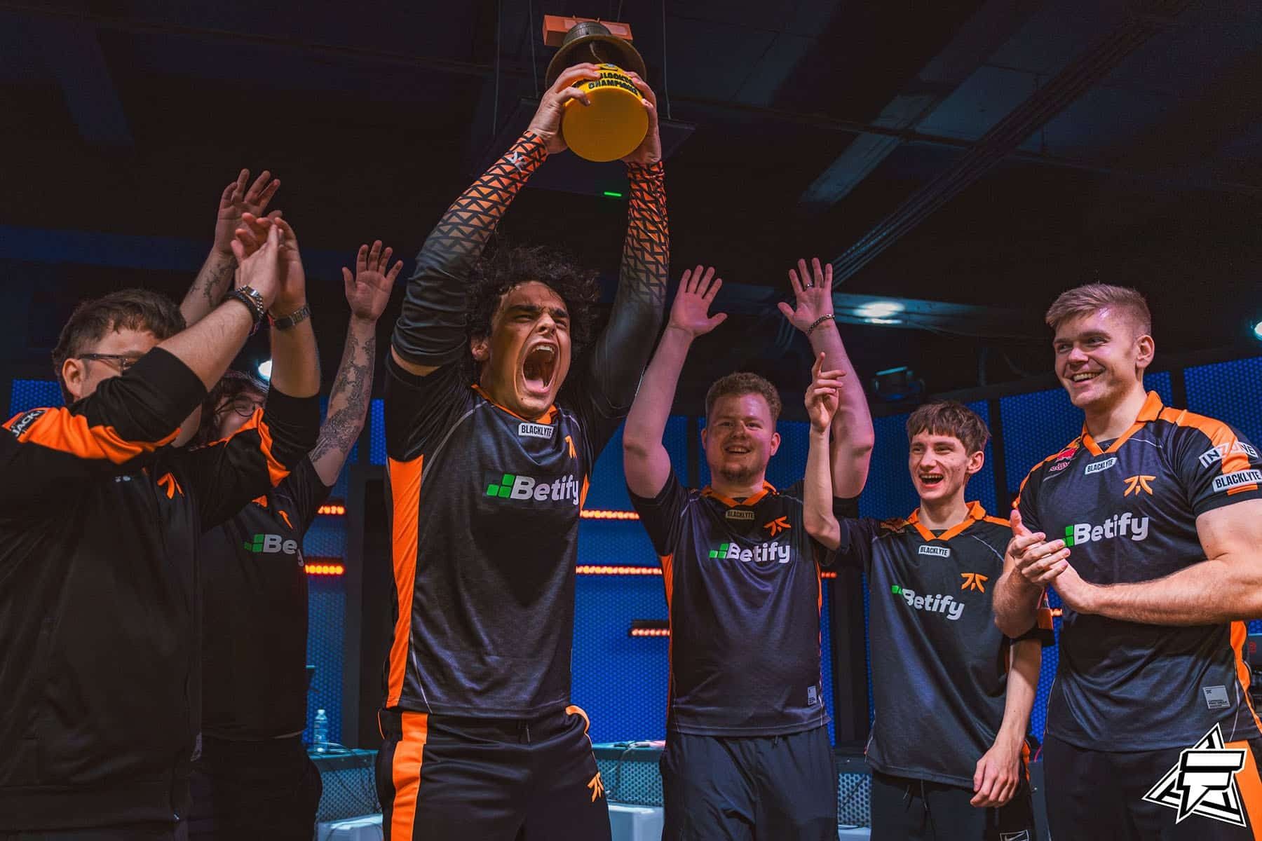 Fnatic ведуть переговори з двома футбольними клубами про продаж організації
