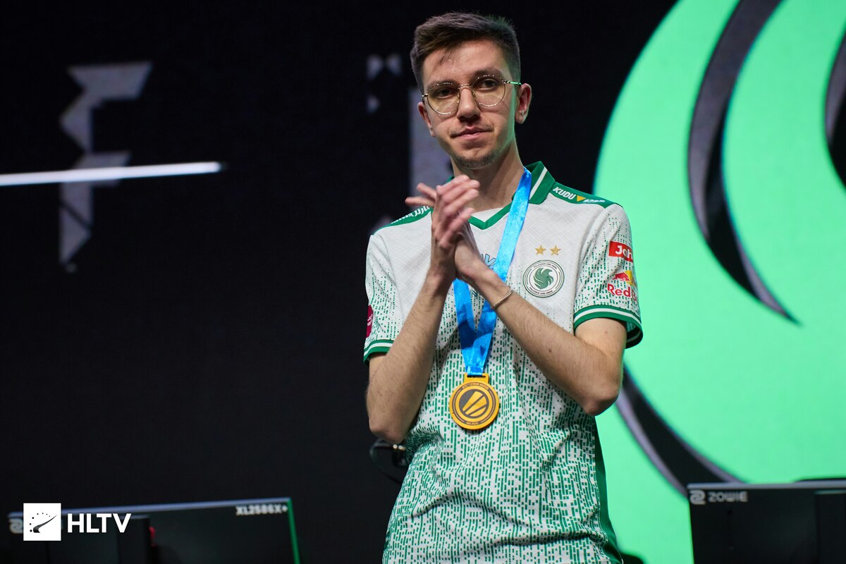 Kyxsan став новим капітаном Aurora після переходу з Falcons